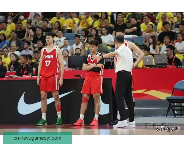 中国男篮凯旋回京原地解散备受